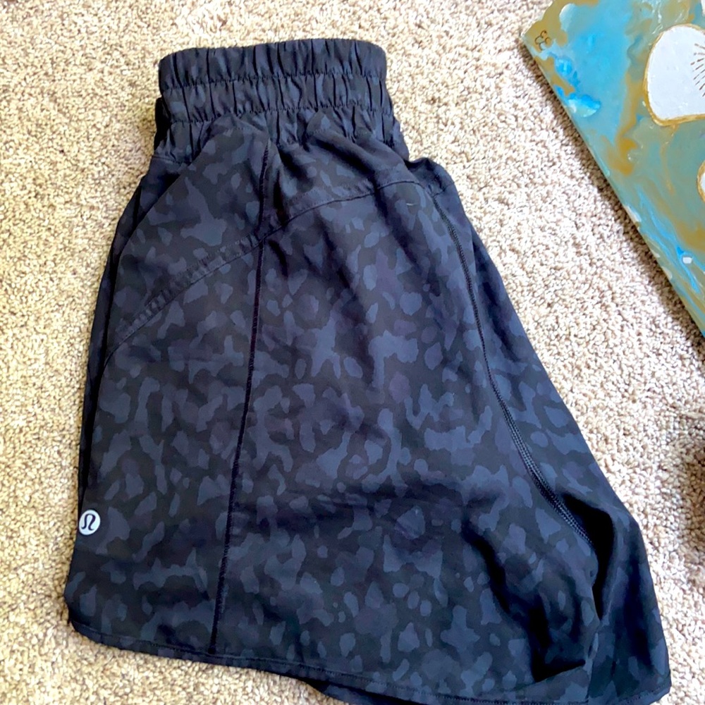lululemon lower shorts